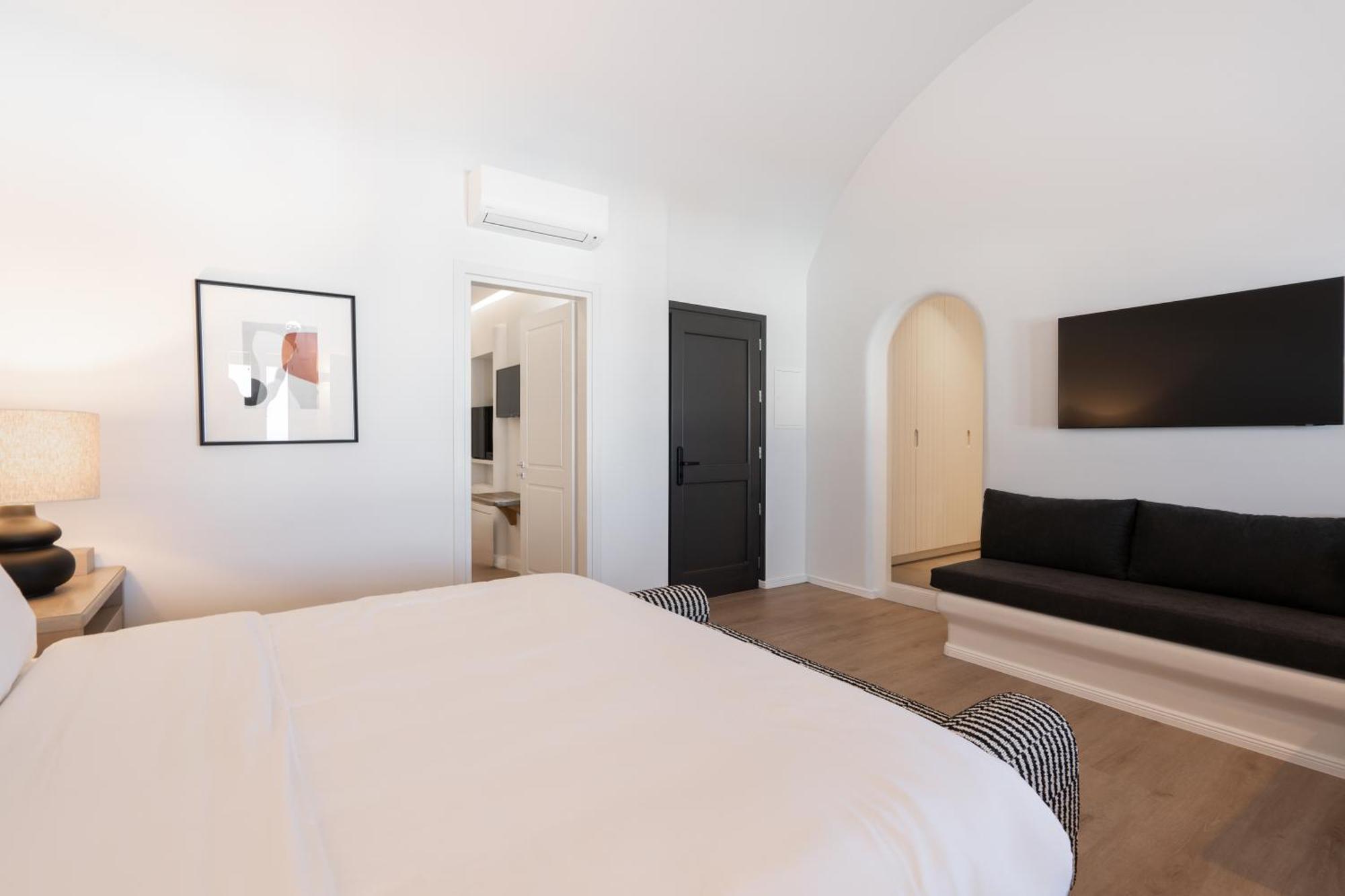 Nero Suites By Nomee Hospitality Group Imerovigli  Bagian luar foto