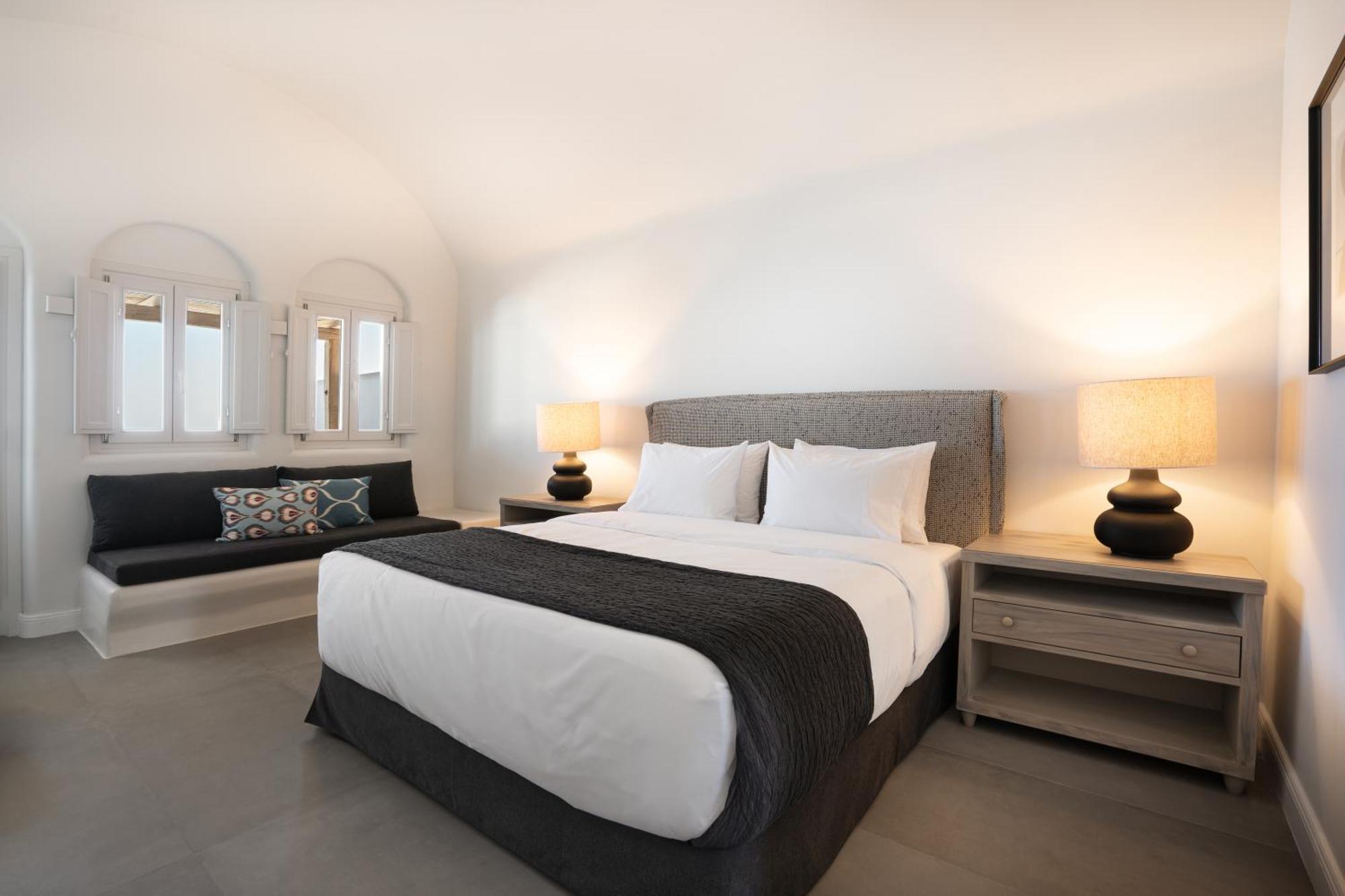 Nero Suites By Nomee Hospitality Group Imerovigli  Bagian luar foto