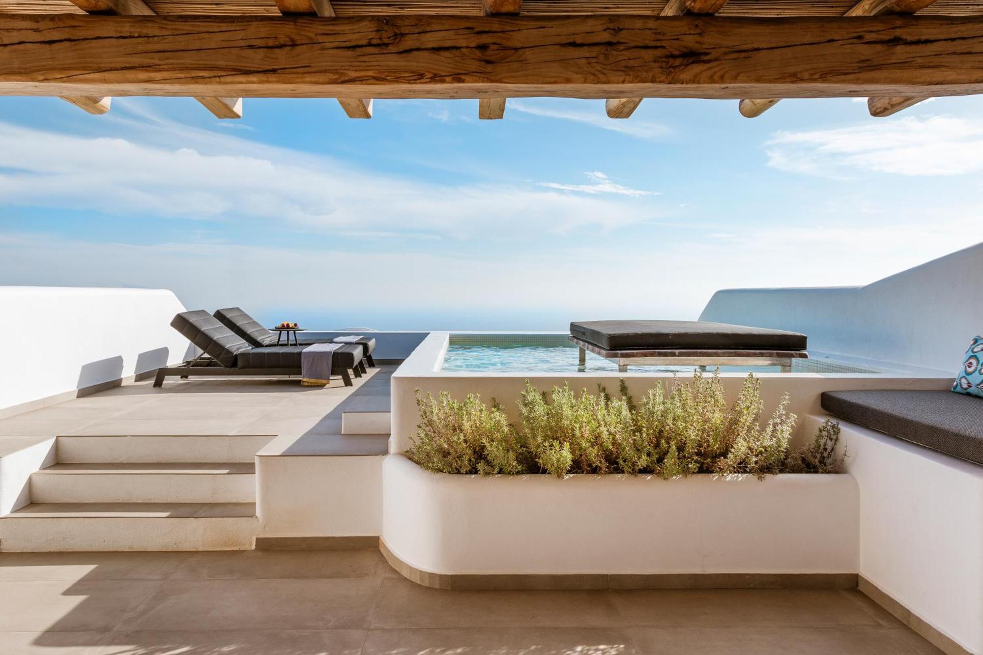 Nero Suites By Nomee Hospitality Group Imerovigli  Bagian luar foto